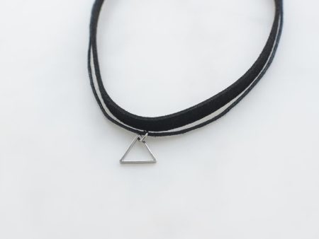 Choker with Triangle Online